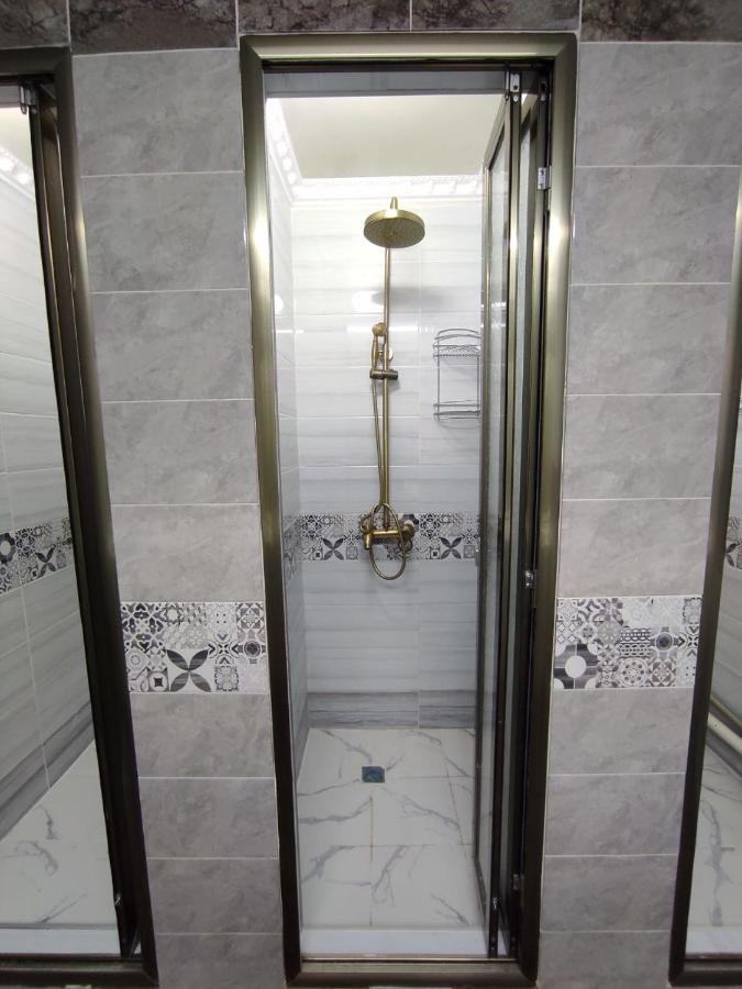 Nomadstan Capsule Hostel Каракол Экстерьер фото